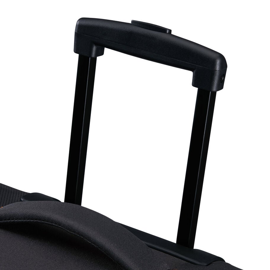 American Tourister Sun Break valise grand &agrave; roues in the color Noir. image number 8